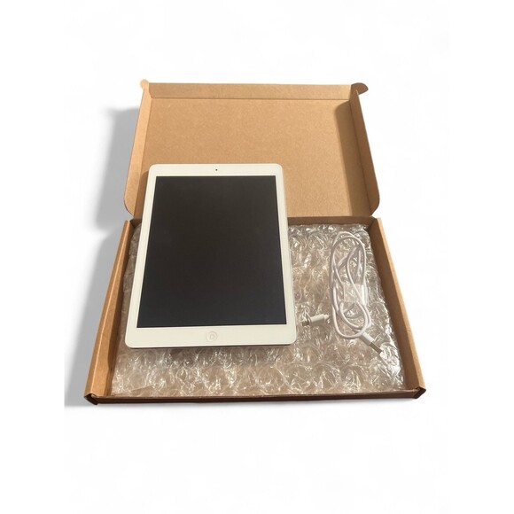Restored Apple iPad Air A1474 32 GB, Wi-Fi + 4G, 9.7 in - Silver VERY GOOD - Picture 1 of 3